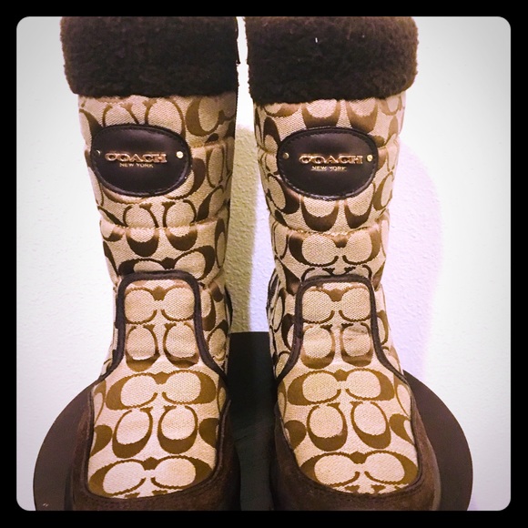 Coach Boots - Picture 1 of 5